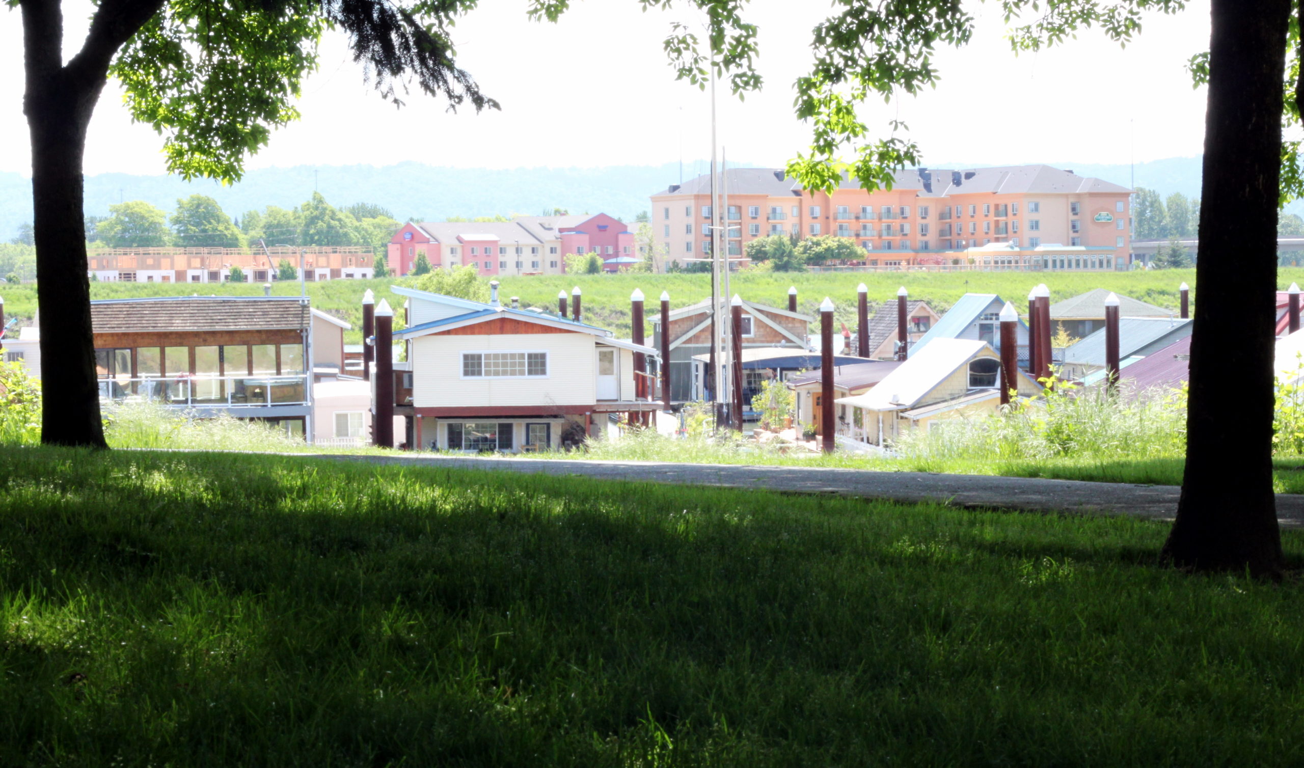 Park and Houseboats on Hayden Island